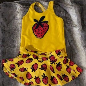 Hanna Andersson 100 US 4 Strawberry Swimsuit